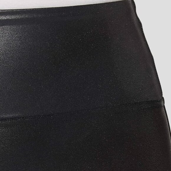 SPANX FAUX LEATHER BLAACK QUILTED LEGGINGS M - Picture 4 of 8